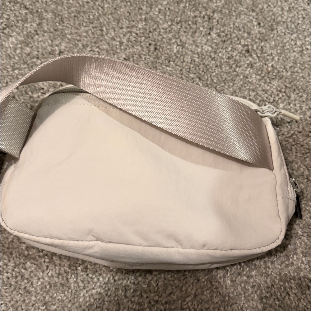 Beltbag - Picture 3 of 4